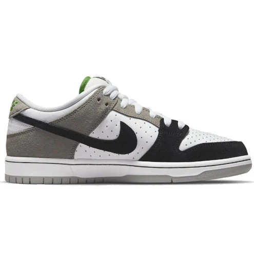 Nike SB Dunk Low Chlorophyll
