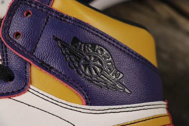 NikeSB x AirJordan1 High OG Court Purple