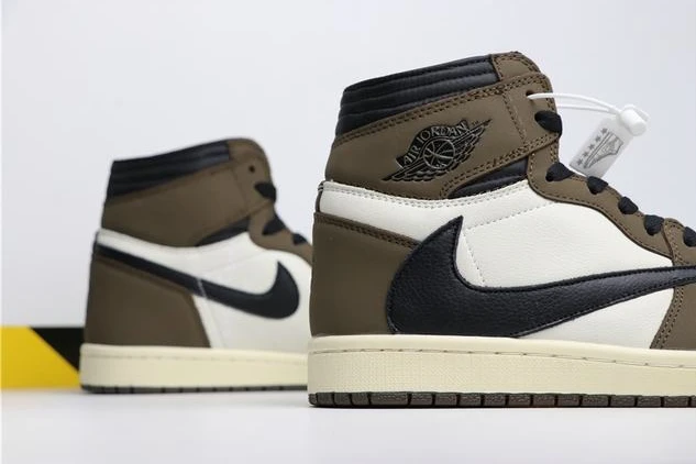 Travis Scott x Air Jordan 1 Retro High