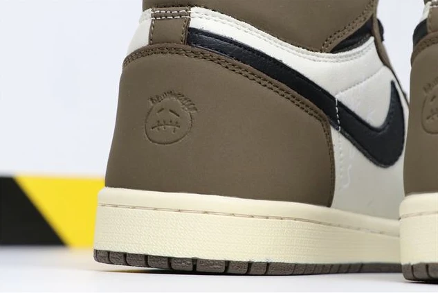 Travis Scott x Air Jordan 1 Retro High
