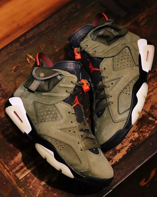 Travis Scott x Air Jordan 6-1
