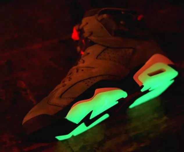 Travis Scott x Air Jordan 6 For Women