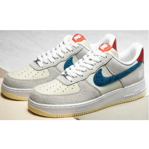 UNDEFEATED x Nike Air Force 1 Low 5 On IT