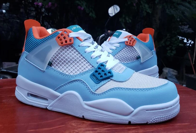 Union x Air Jordan 4 Blue-1