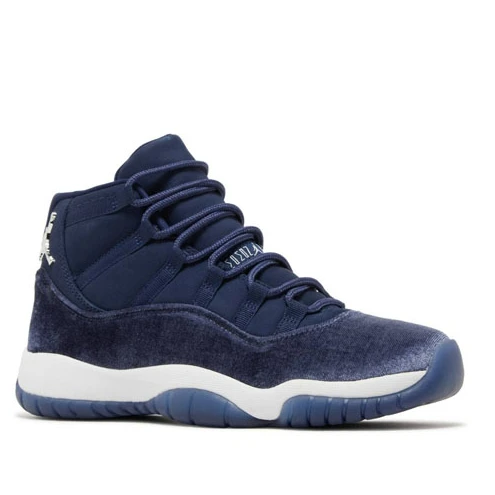 Wmns Air Jordan 11 Midnight Navy Velvet