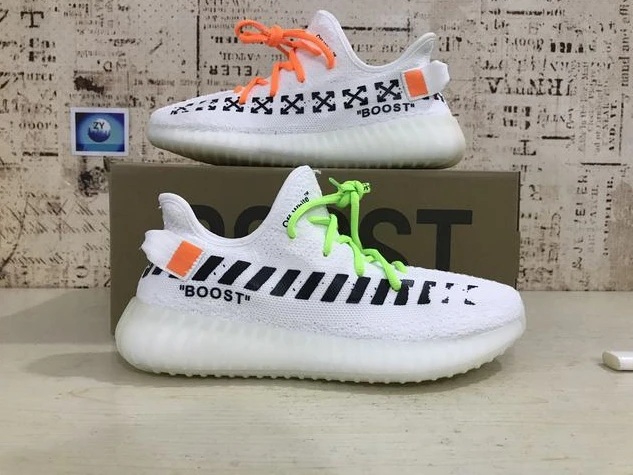Yeezy 350-4