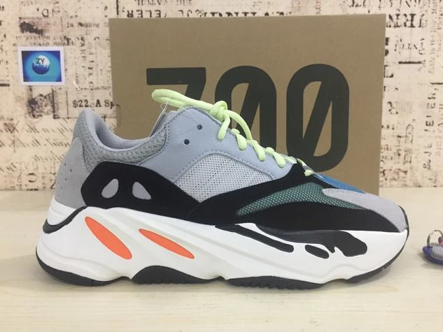 Yeezy 700-5