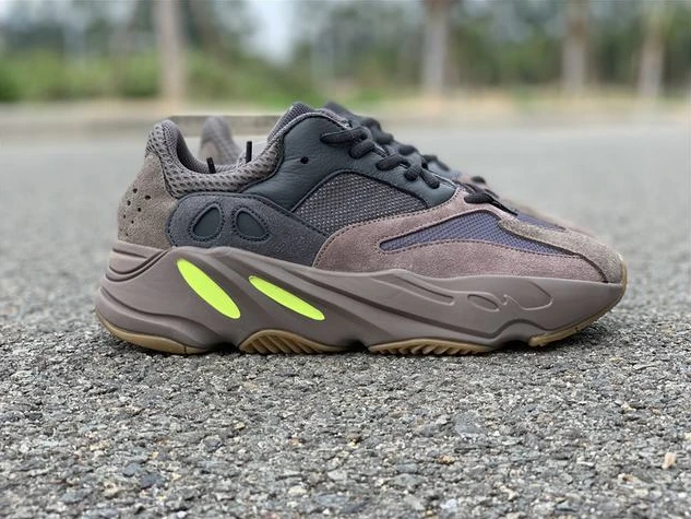 Yeezy 700-7