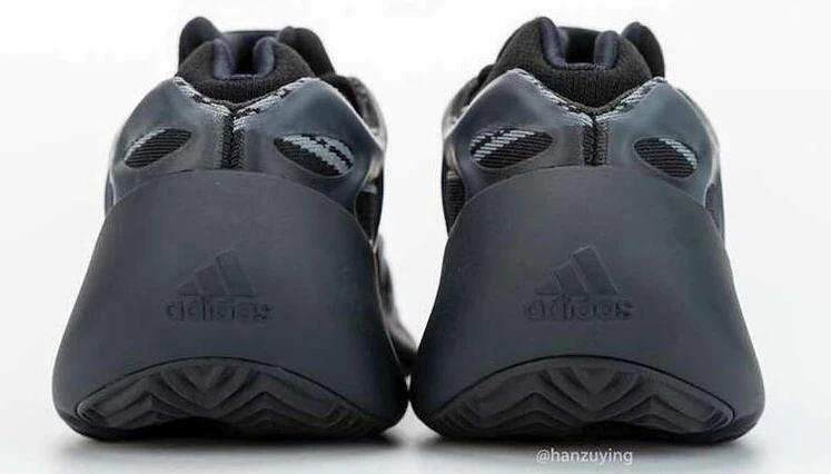 Yeezy 700 V3 Alvah-1