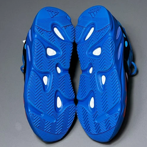 Yeezy Boost 700 Hi-Res Blue