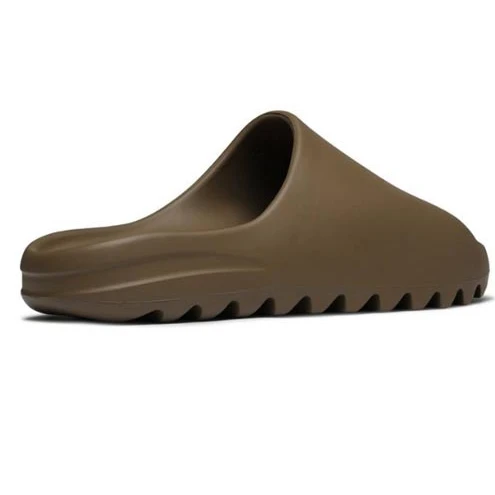 Yeezy Slides Earth Brown