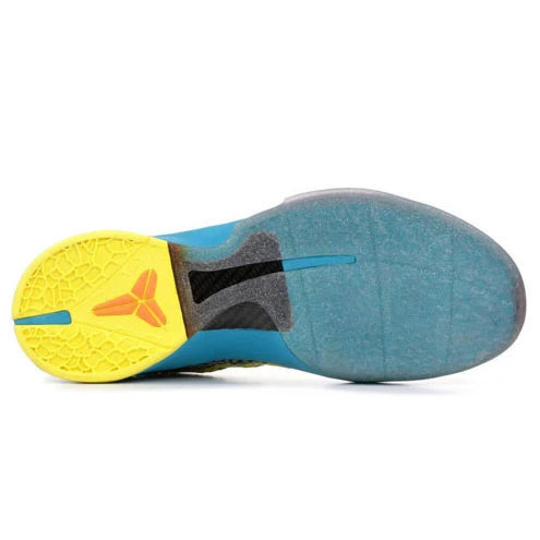 Zoom Kobe 6 Helicopter