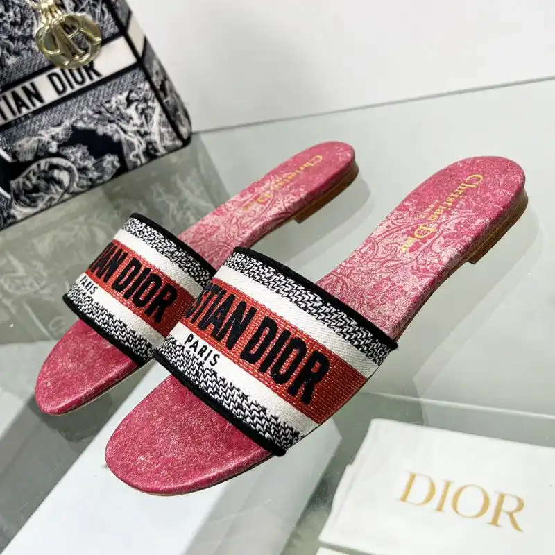 Cheap Hot Christian Dior Dway Slides Women Brocart Motif Canvas Red