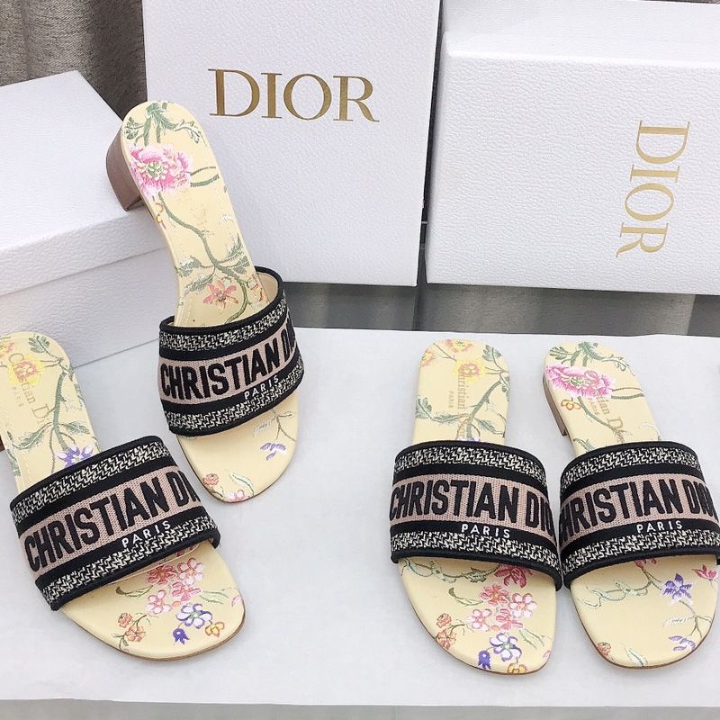 Hot Christian Dior Dway Slides Women Petites Fleurs Motif Canvas Yellow