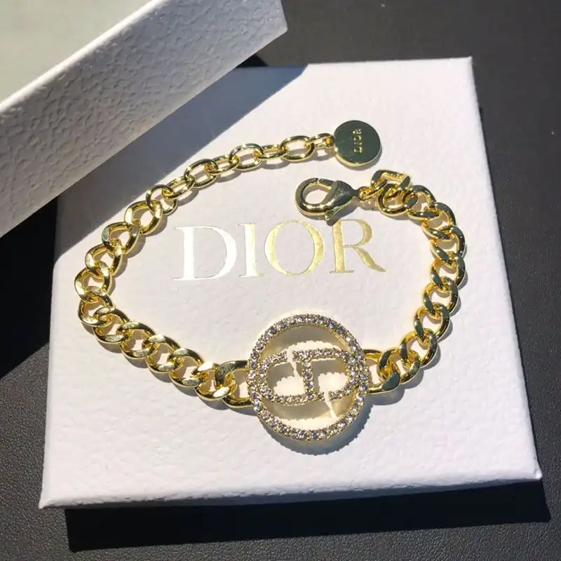 Dior 30 Montaigne Bracelet Metal And Silver Crystals Gold Luxury