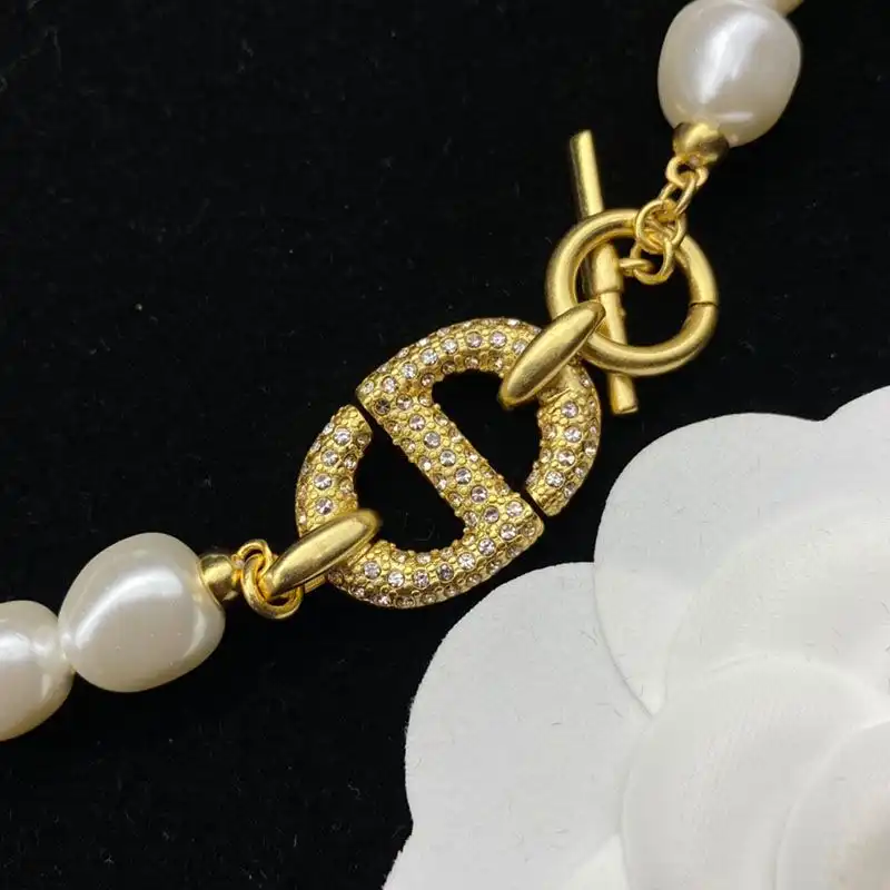 Affordable Hot Dior 30 Montaigne Bracelet Metal, White Resin Pearls And White Crystals Gold