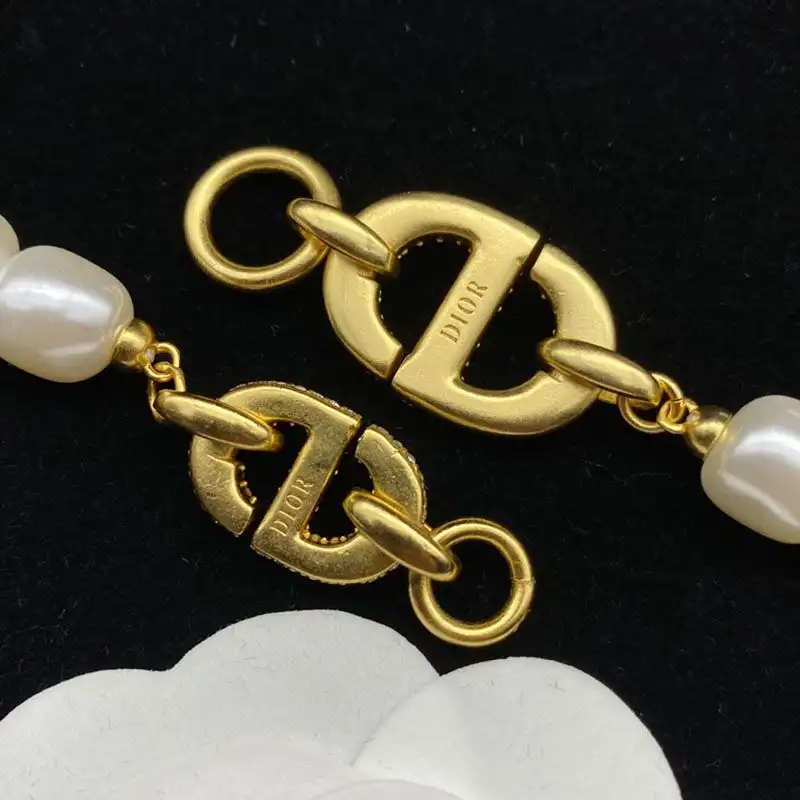 Affordable Hot Dior 30 Montaigne Bracelet Metal, White Resin Pearls And White Crystals Gold