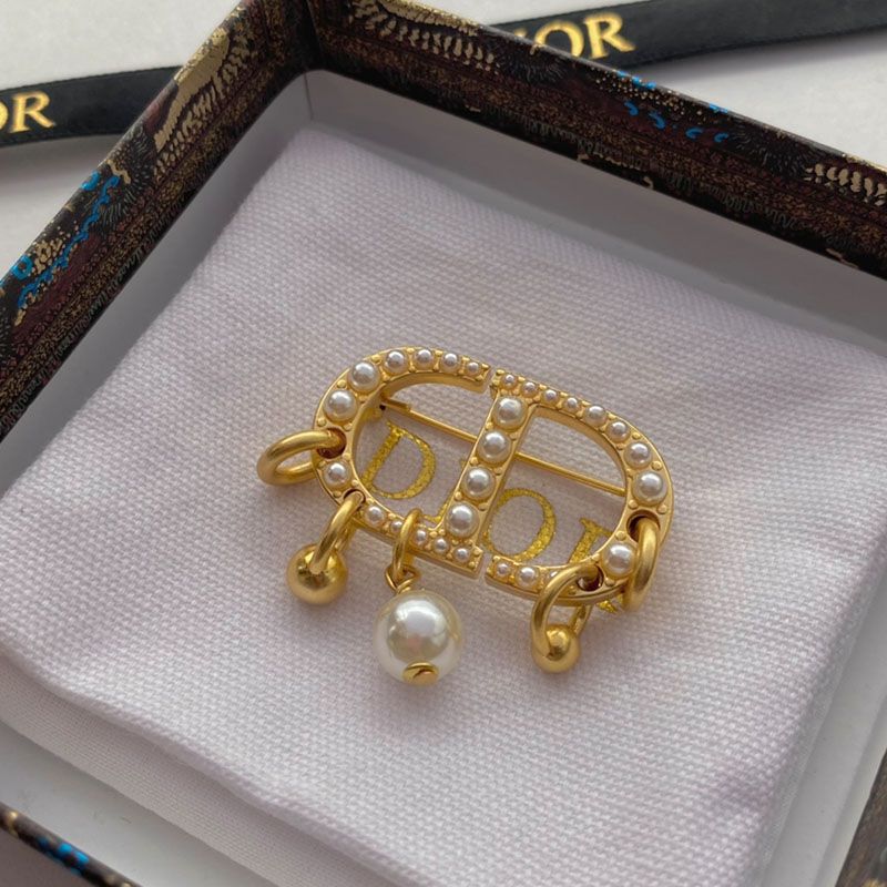 Dior 30 Montaigne Brooch Metal And White Resin Pearls Gold Hot Sale