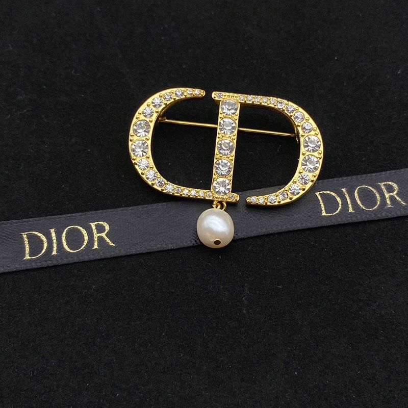 Dior 30 Montaigne Brooch Metal, Silver Crystals and White Resin Pearls Gold Hot Sale