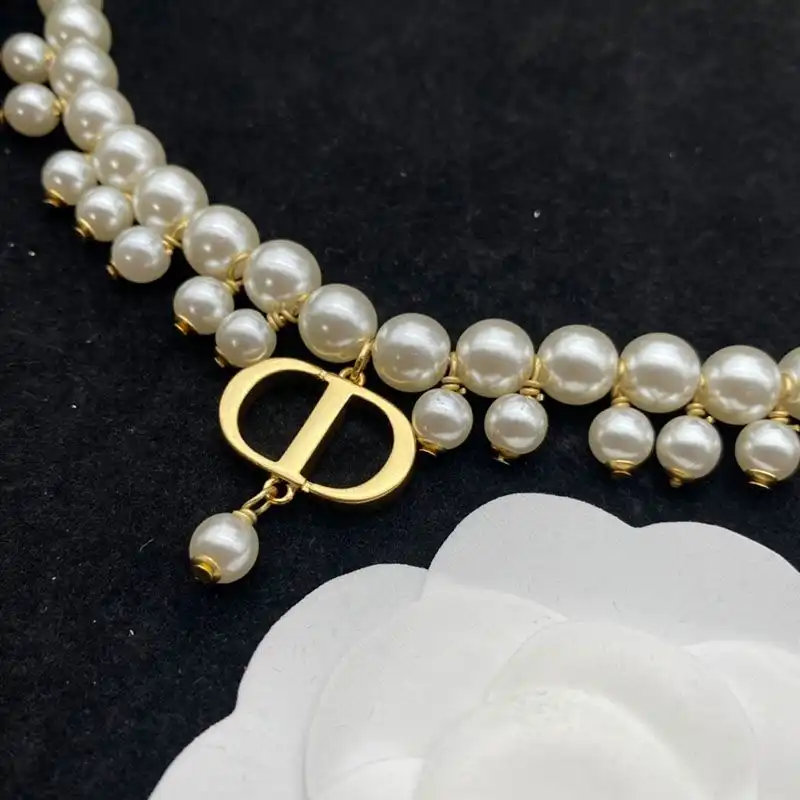 Affordable Hot Dior 30 Montaigne Choker Gold-Finish Metal and White Resin Pearls Gold