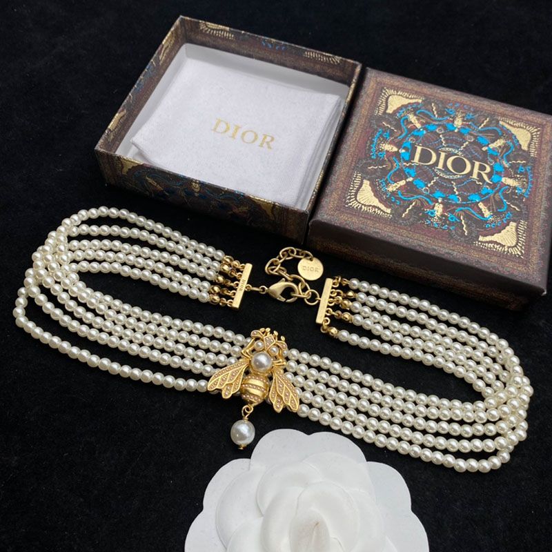 Hot Dior Bee Necklace In Metal and White Resin Pearls Gold