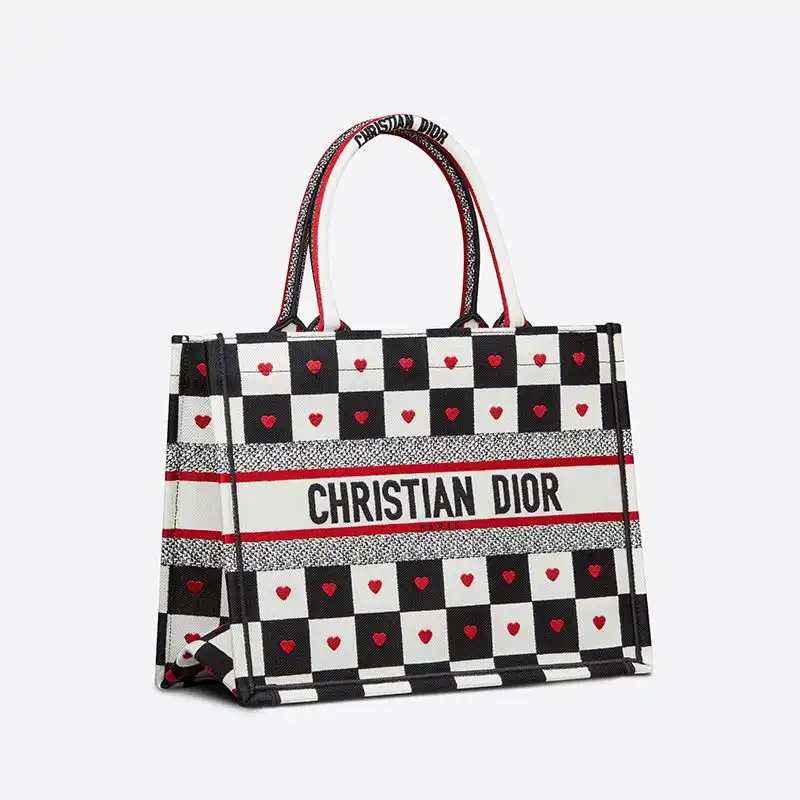 Dior Outlet Dior Book Tote Dioramour D-Chess Heart Motif Canvas Black White