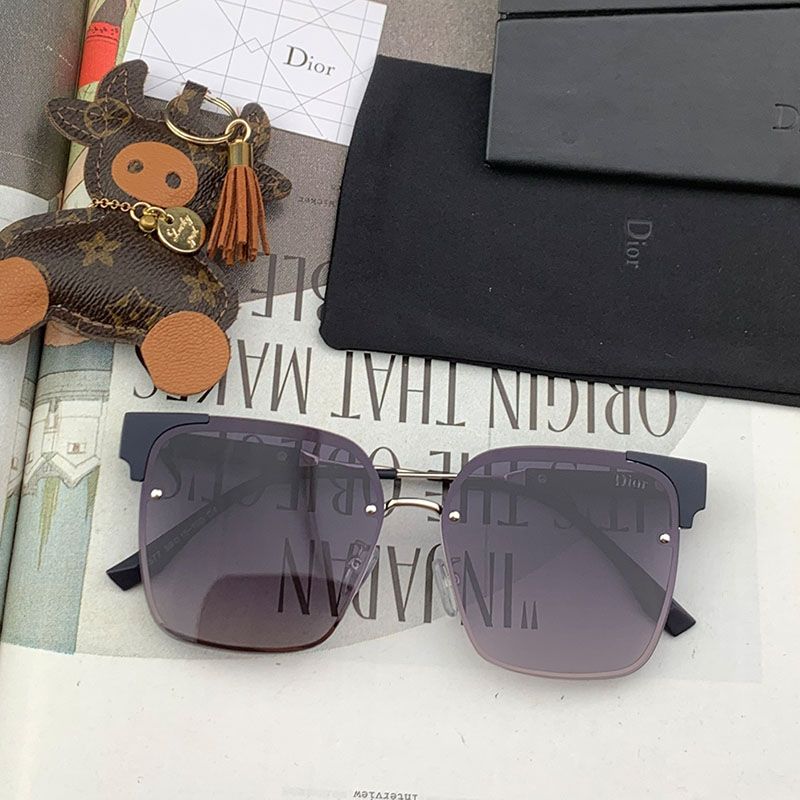 Dior CD5773 Shaded Square Sunglasses In Purple Hot Sale