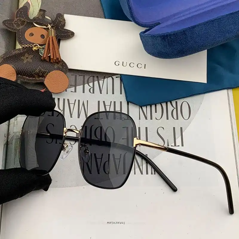 Affordable Hot Dior CD67386 Square Sunglasses In Black