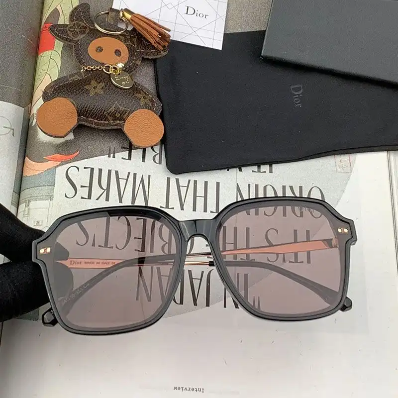 Hot Dior CD8210 Shaded Square Sunglasses In Black