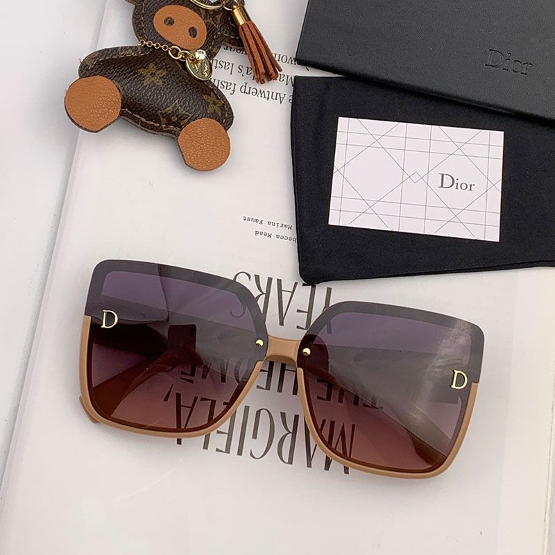 Dior CD8395 Square Sunglasses In Khaki Hot Sale