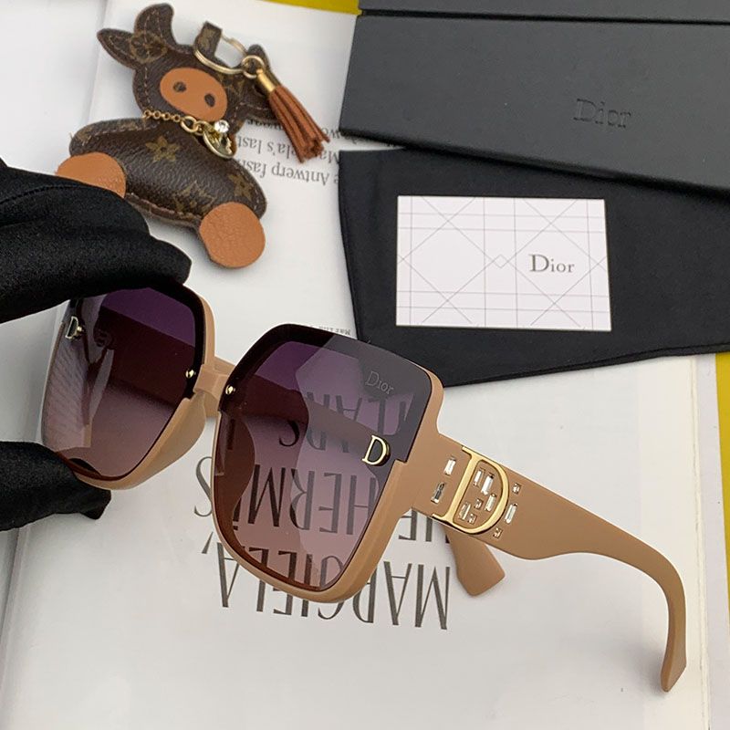 Hot Dior CD8395 Square Sunglasses In Khaki