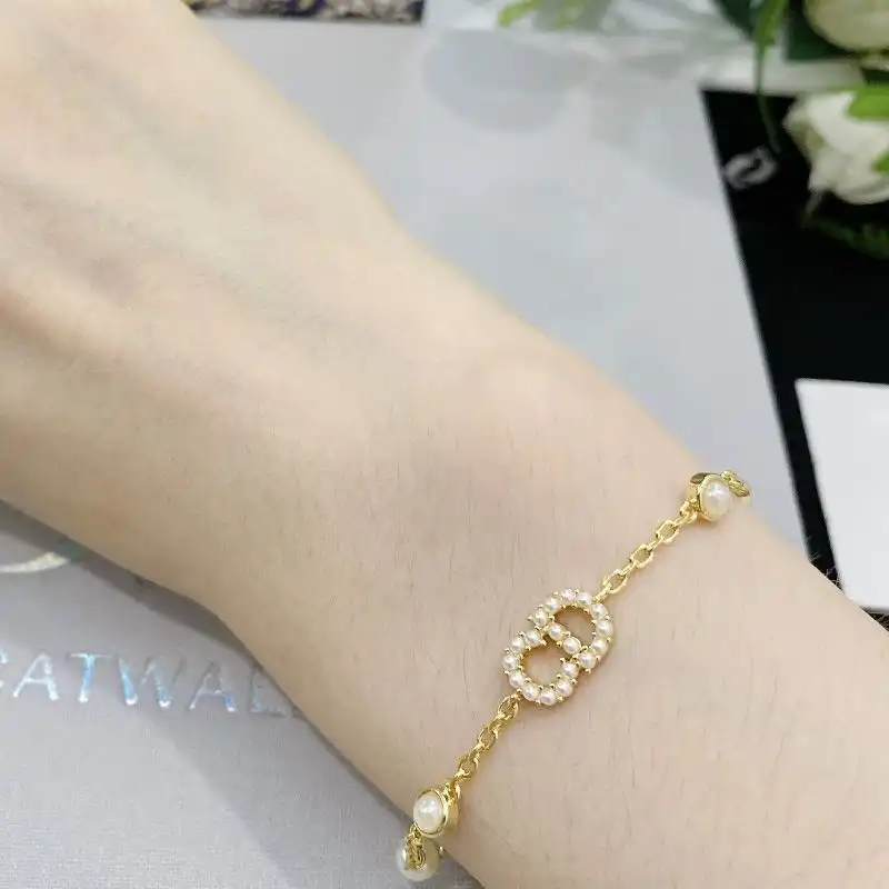 Hot Dior Clair D Lune Bracelet Metal and Pearls Gold