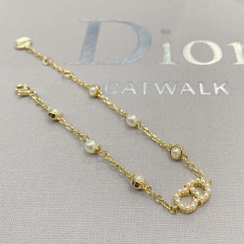 Hot Dior Clair D Lune Bracelet Metal and Pearls Gold