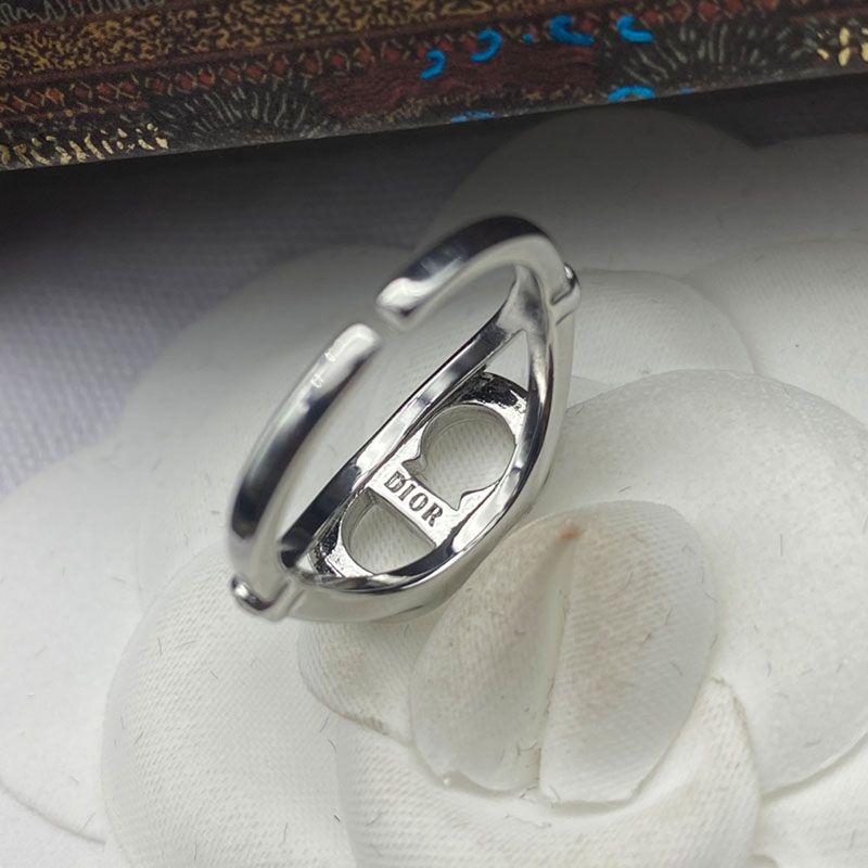 Dior Clair D Lune Ring Palladium-Finish Metal and Silver Crystals Silver Hot Sale