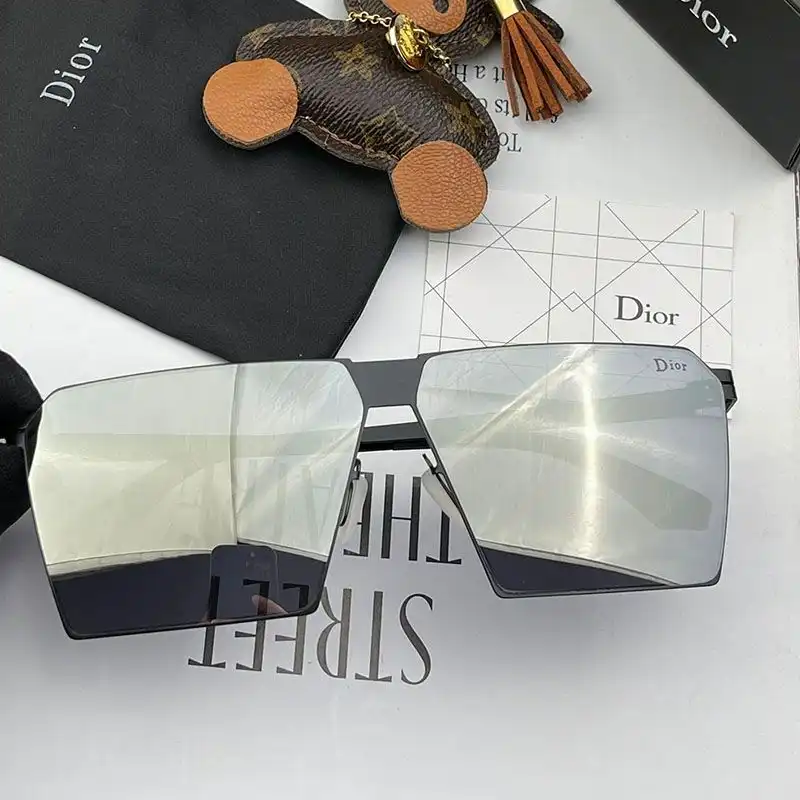 Hot Dior D5543 Oversized Square Sunglasses In Black