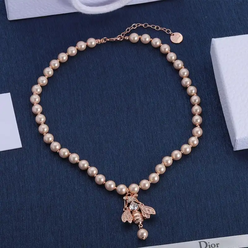 Affordable Hot Dior D-Bee Necklace Metal with Pearls and Crystals Pink