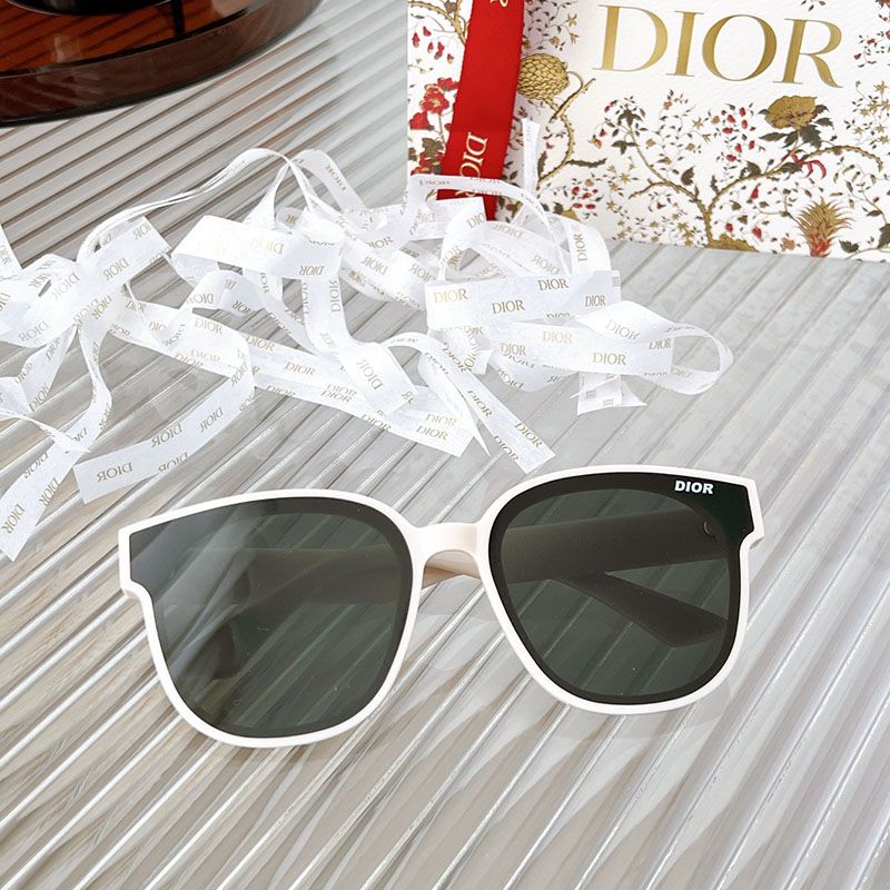 Hot Dior DIOR8067 Butterfly Sunglasses