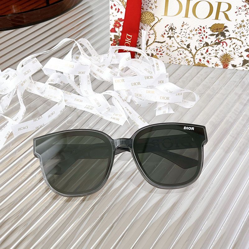 Hot Dior DIOR8067 Butterfly Sunglasses