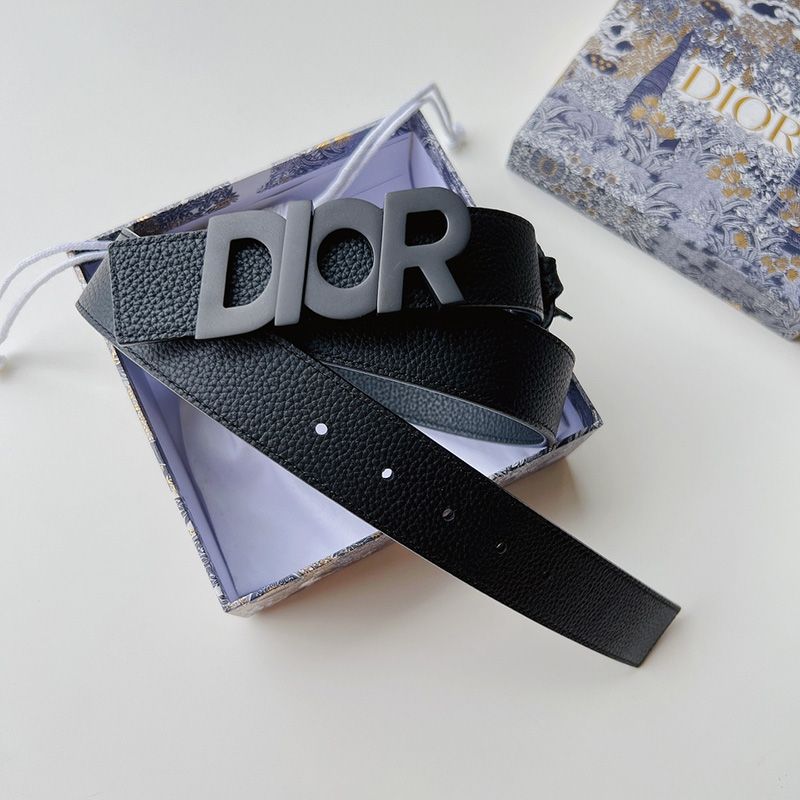 Dior Italic Buckle Reversible Belt Grained Calfskin Black Hot Sale