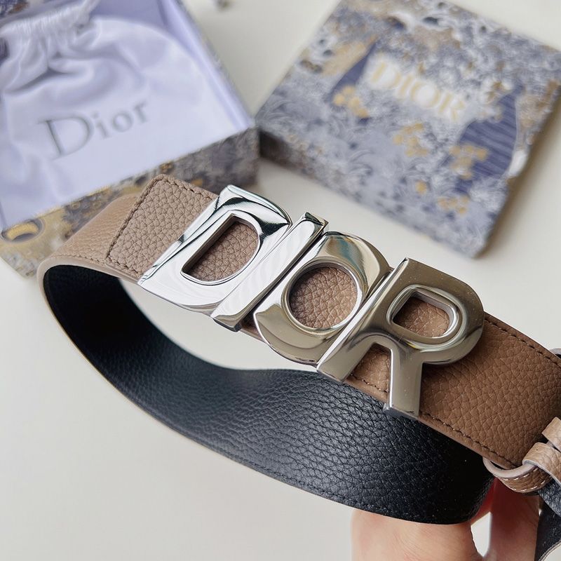 Hot Dior Italic Buckle Reversible Belt Grained Calfskin Brown