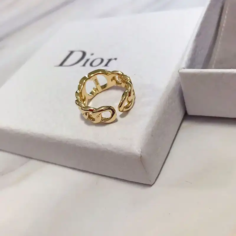 Cheap Hot Dior Open Chain 30 Montaigne Ring Metal Gold