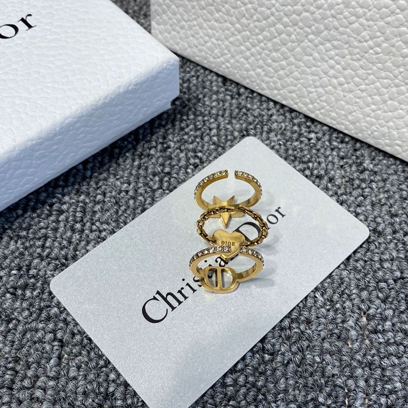 Hot Dior Open Chain Knuckle Ring Set Metal and White Crystals Gold