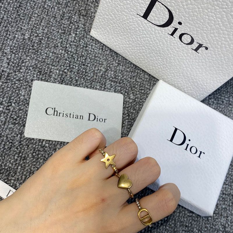 Hot Dior Open Chain Knuckle Ring Set Metal and White Crystals Gold