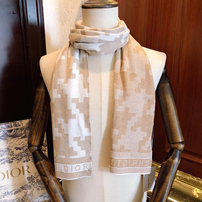 Dior Scarf Macro Houndstooth Motif Technical Cashmere and Wool Khaki Hot Sale