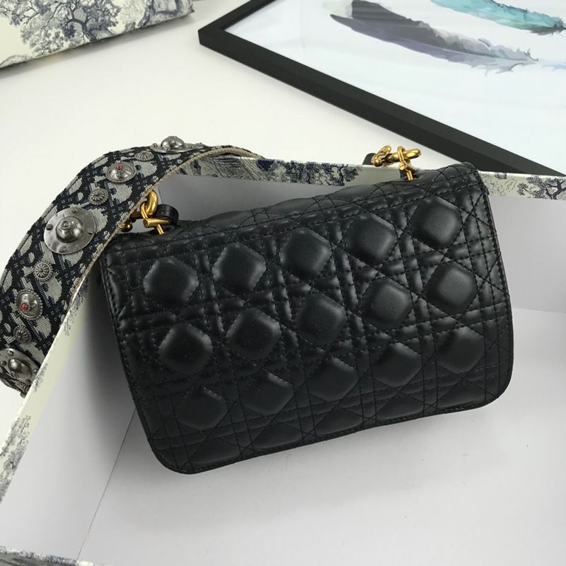 Hot Dioraddict Bag Cannage Lambskin Black