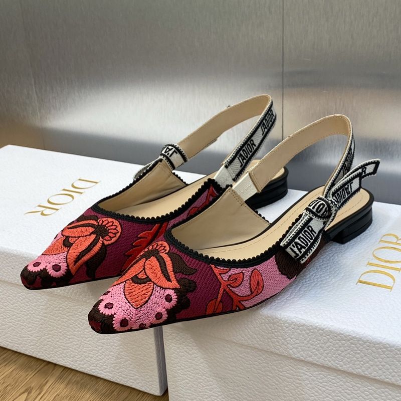 J'Adior Slingback Pumps Women Jardin Indien Motif Canvas Red Hot Sale