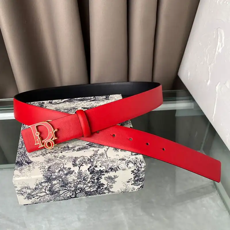 Hot Lady Dior Belt Enameled Calfskin Red