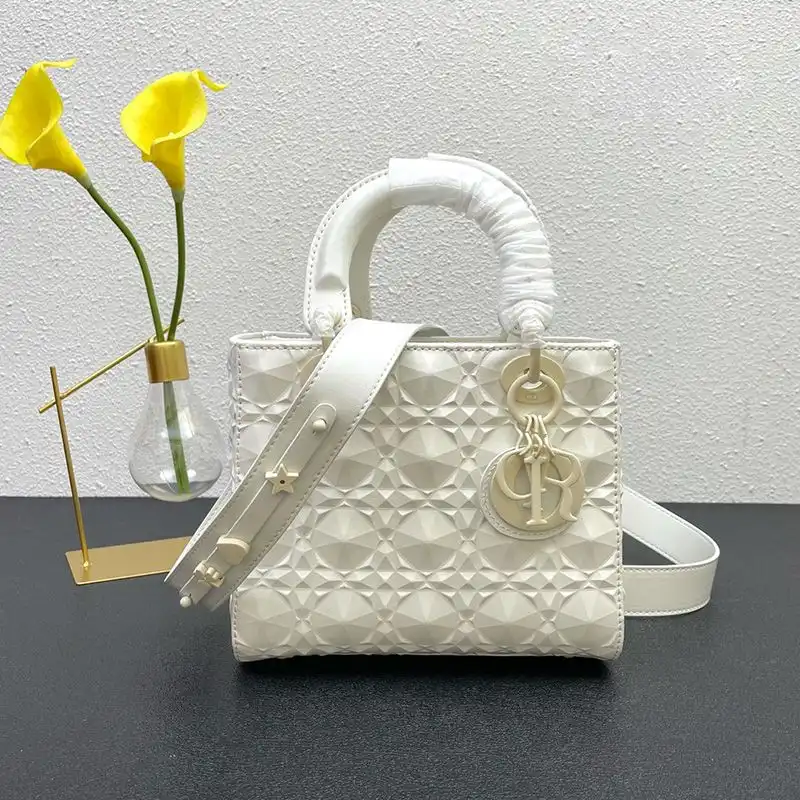 Lady Dior My ABCDior Bag Ultramatte Cannage Calfskin with Diamond Motif White Hot Sale