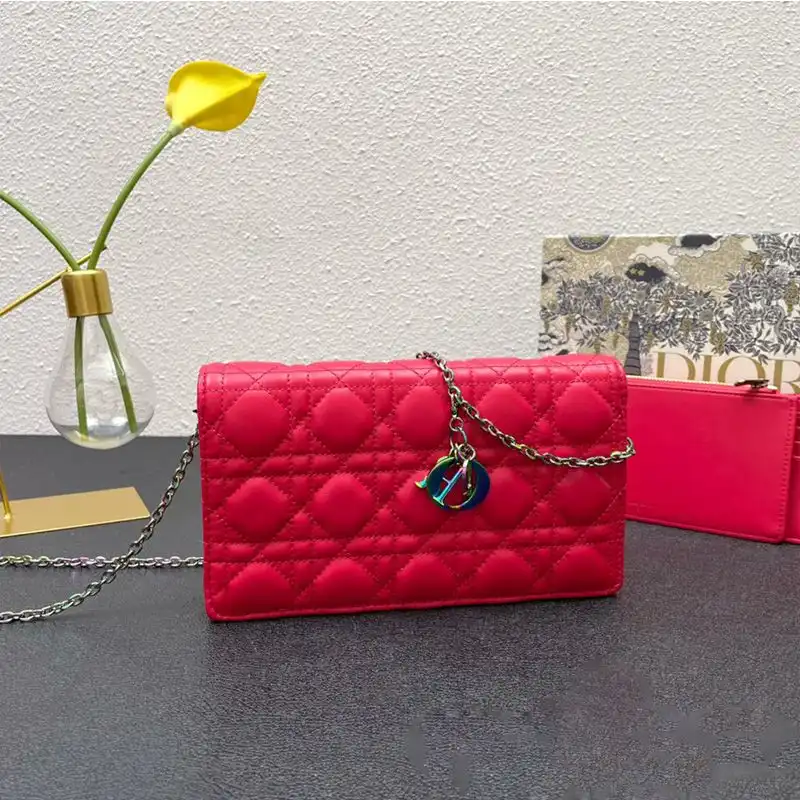 Hot Lady Dior Pouch Emblematic Cannage Lambskin Red