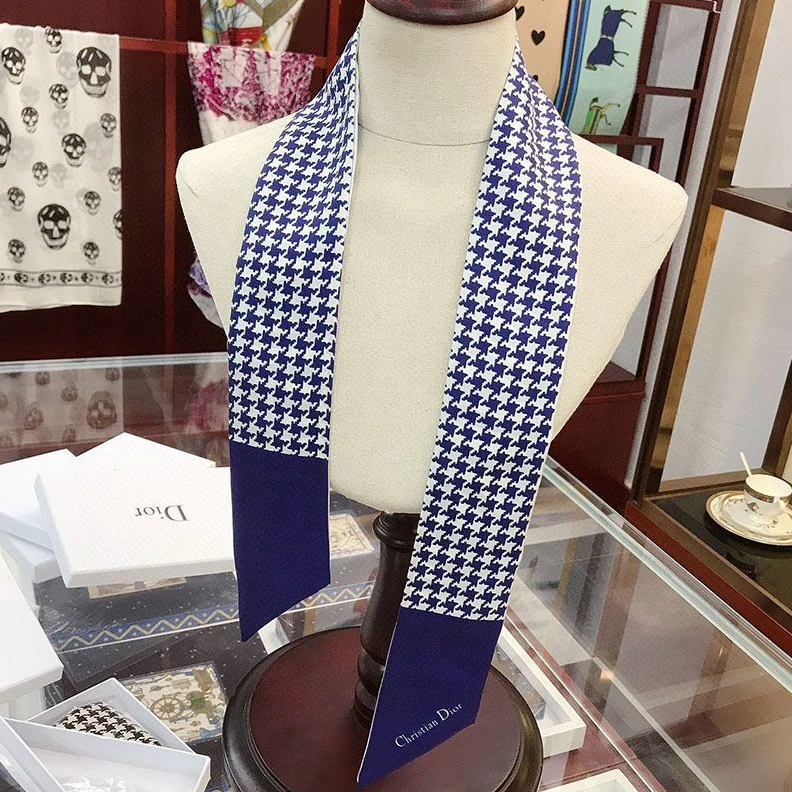 Affordable 5528 Dior Mitzah Twill Houndstooth 30 Montaigne Motif Silk Blue